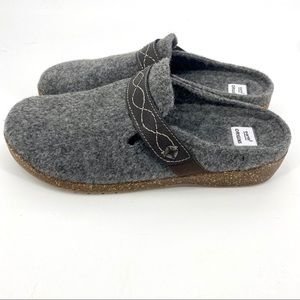 earth origins janet clog